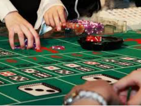 金女王模拟器(无限金币)桌面版客户端